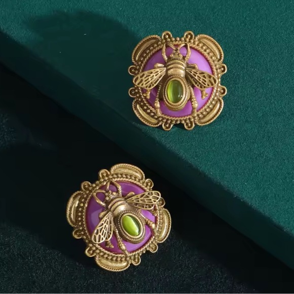 Victorian Bee An Exquisite Priceless Jewel Eearrings - Picture 3 of 4